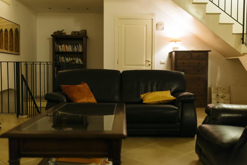 Residence Del Casalnuovo มาเตรา ภายนอก รูปภาพ