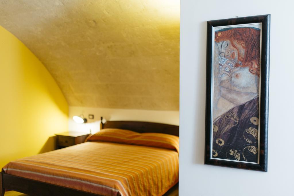 Residence Del Casalnuovo มาเตรา ภายนอก รูปภาพ