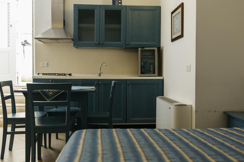 Residence Del Casalnuovo มาเตรา ภายนอก รูปภาพ