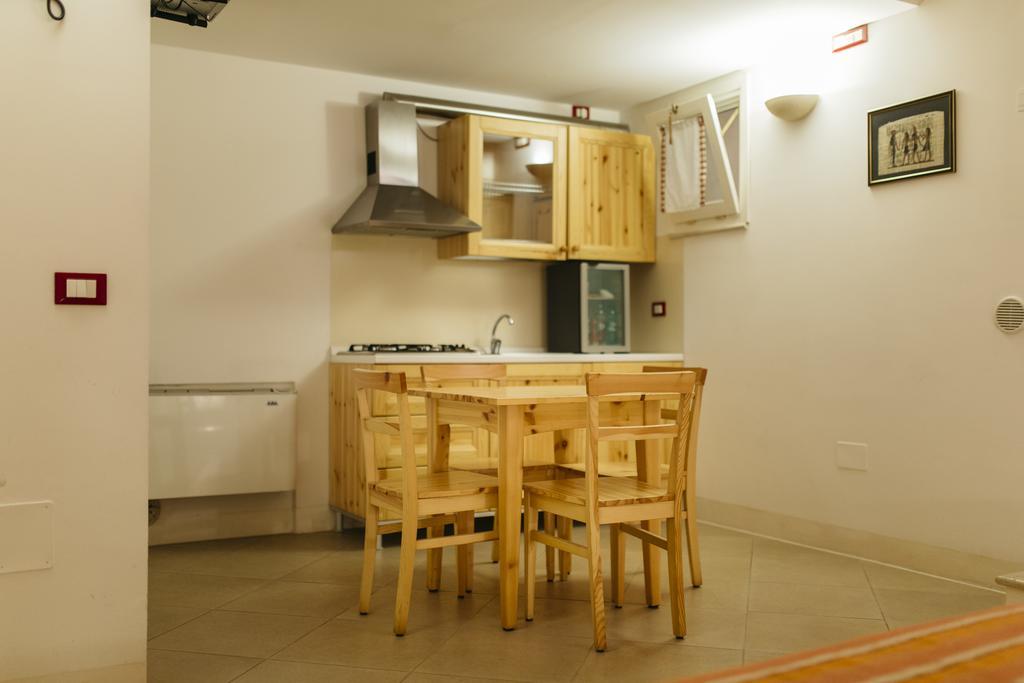 Residence Del Casalnuovo มาเตรา ภายนอก รูปภาพ