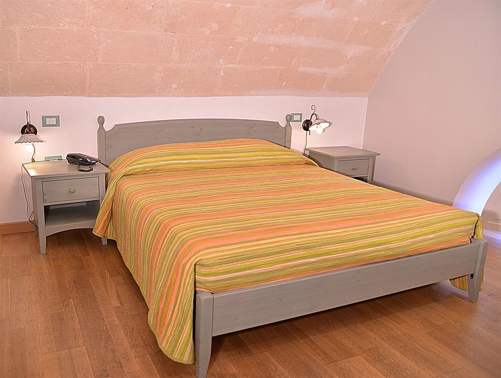 Residence Del Casalnuovo มาเตรา ภายนอก รูปภาพ