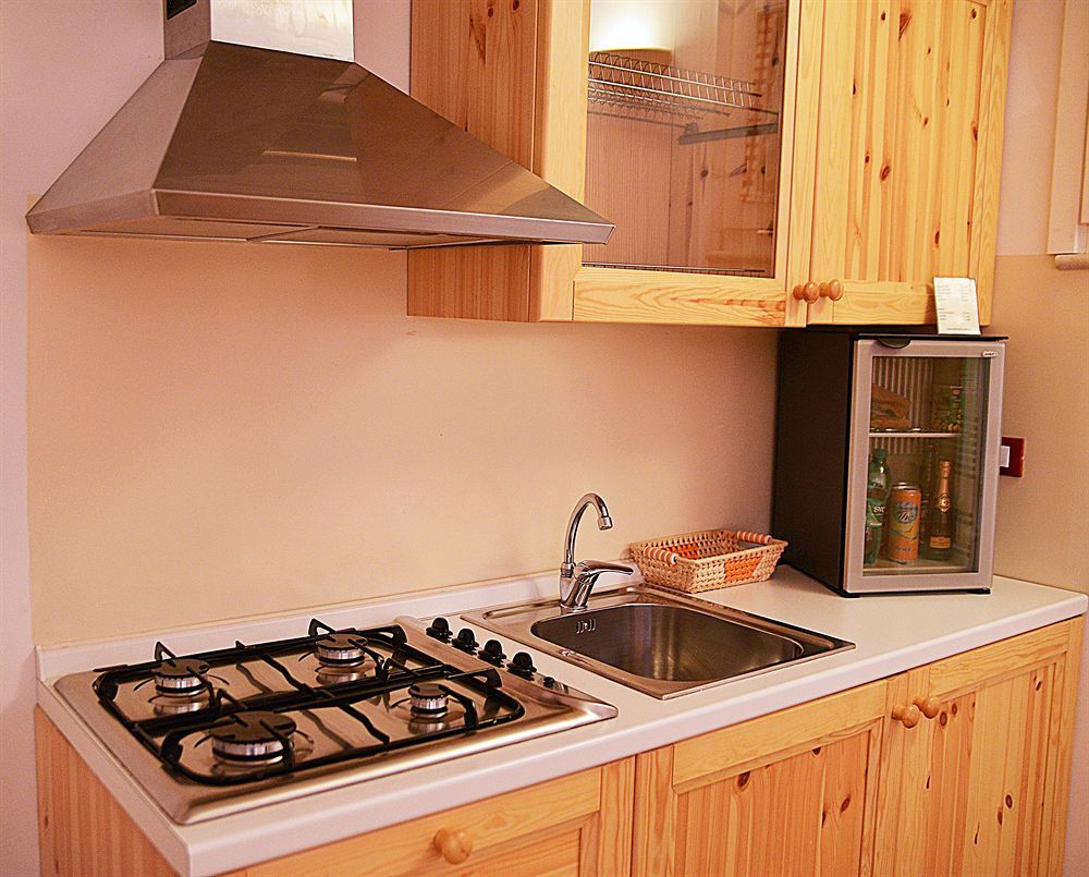 Residence Del Casalnuovo มาเตรา ภายนอก รูปภาพ