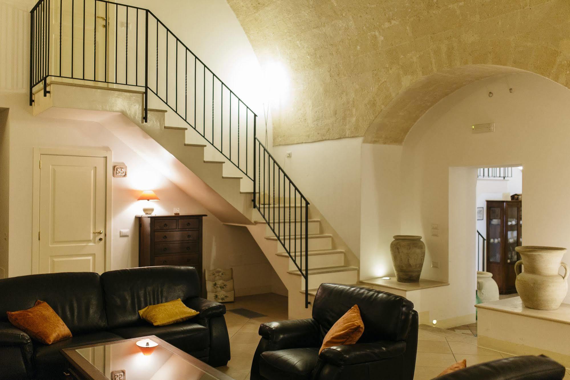 Residence Del Casalnuovo มาเตรา ภายนอก รูปภาพ